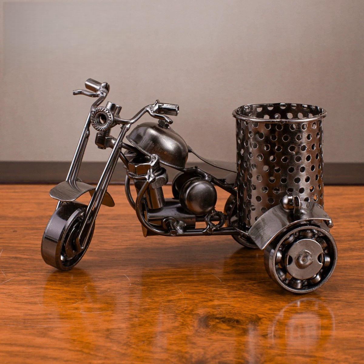 ヴィンテージバイクモデル金属製三輪鉄製アートバイクペンホルダ - Vintage Collectible Pens のレビューと価格